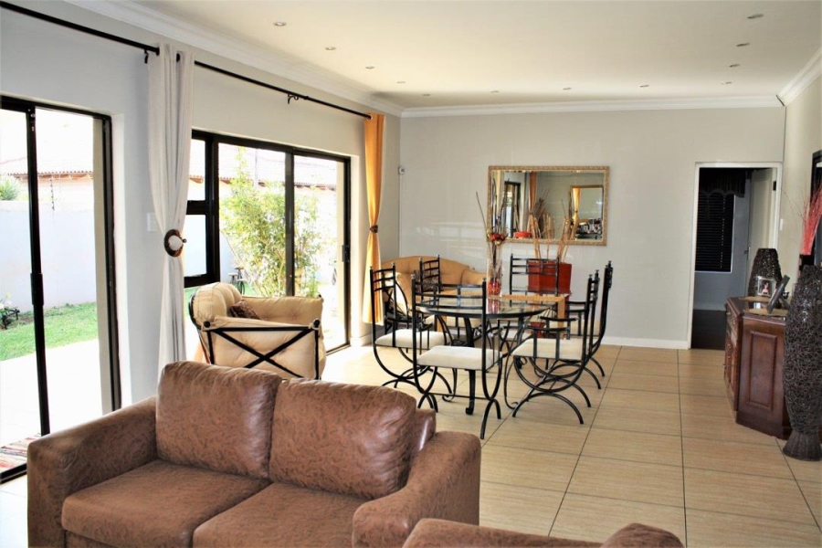 3 Bedroom Property for Sale in Hadison Park Northern Cape